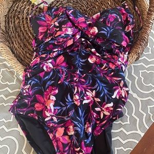Calvin Klein one piece bathing suit size 10